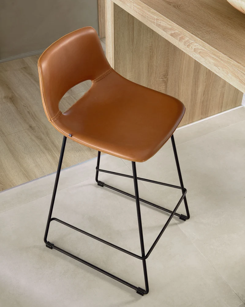 Zahara bar stool in brown synthetic leather with steel legs in black finish 65 cm