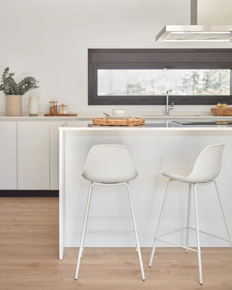 65 cm high Brighter stool