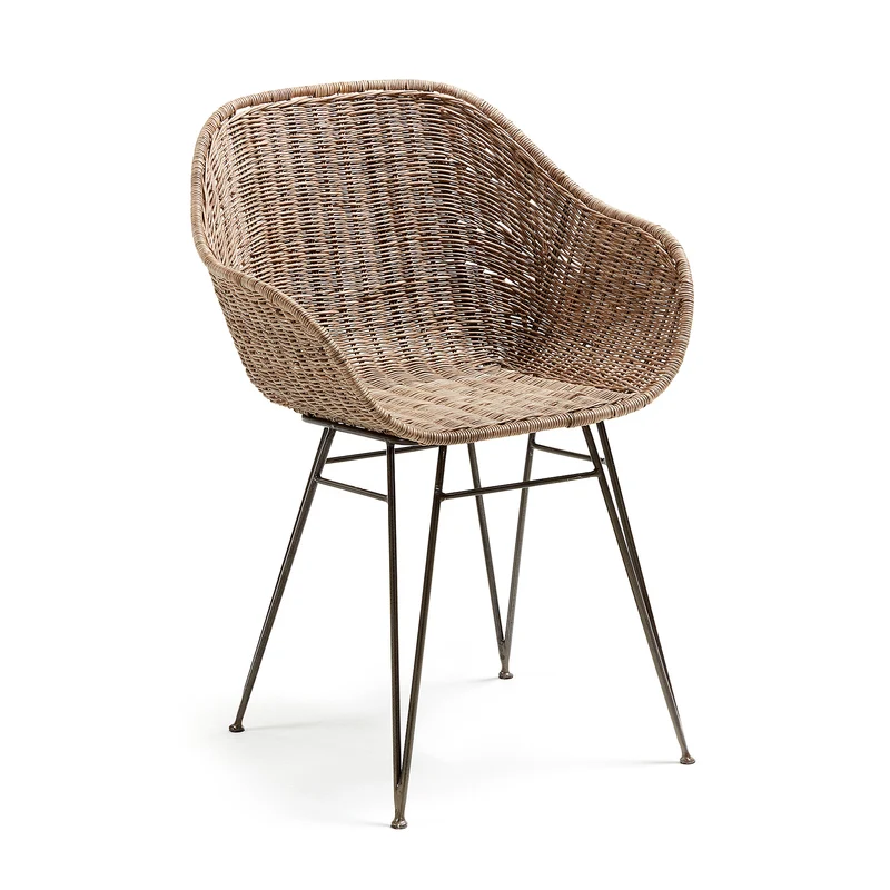 Chart chair made from rattan with black finished steel legs