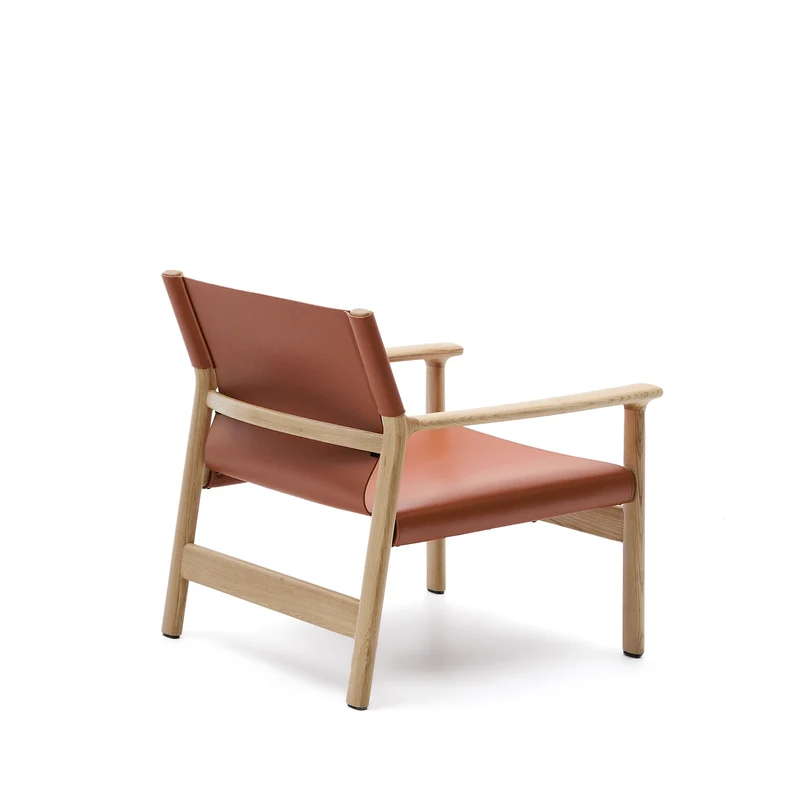 Jan armchair made of light brown recycled leather fibres and FSC 100% solid ash wood with natural tone finish