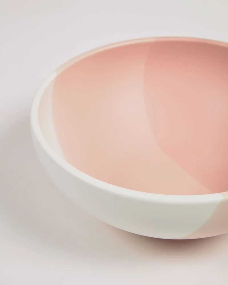 Sayuri large porcelain bowl in pink and white