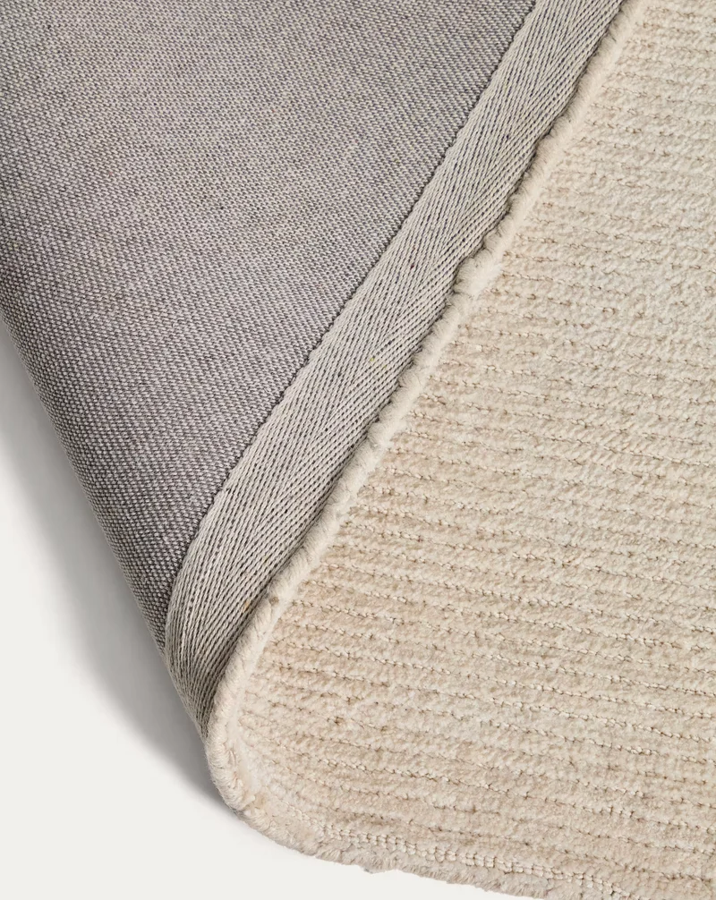 Lisdan Rug