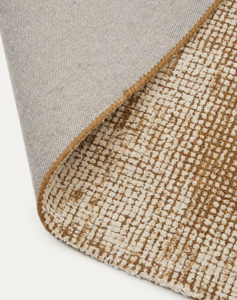 Susi Rug