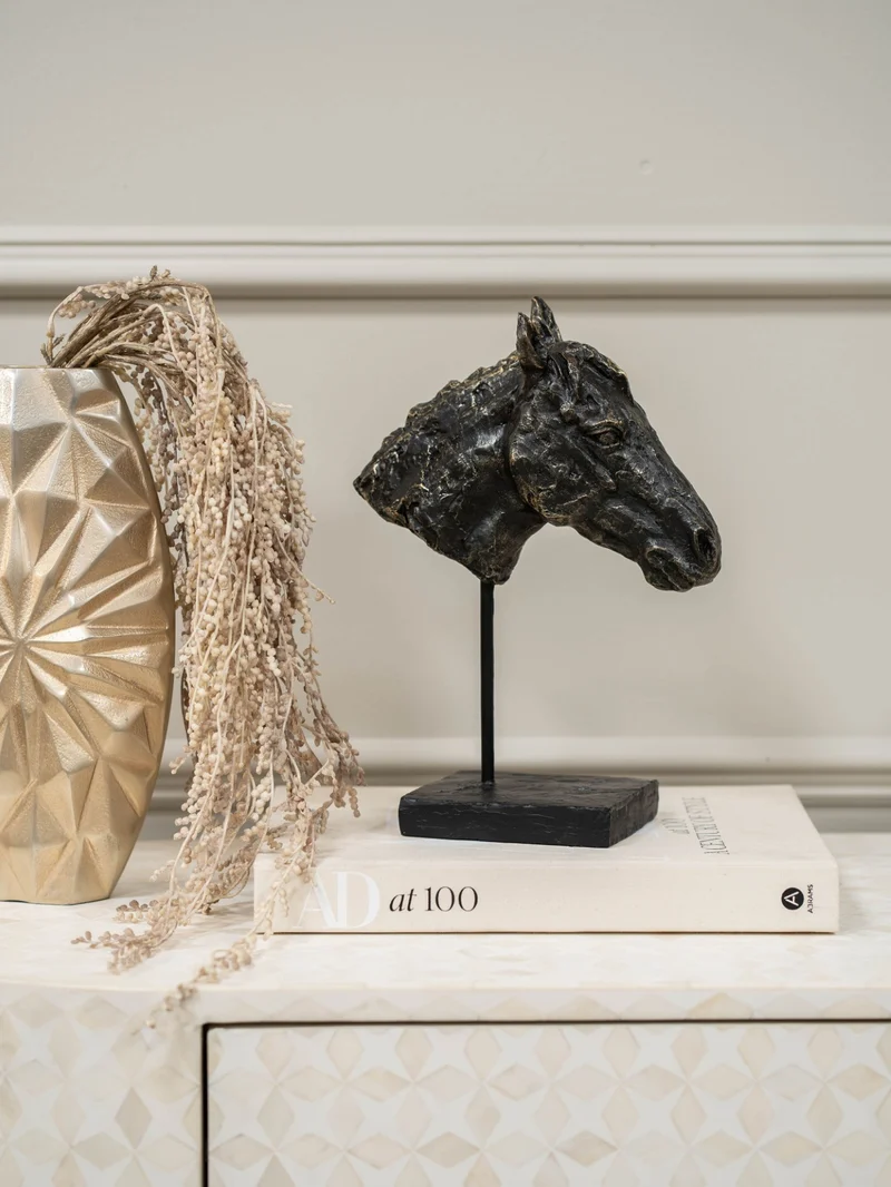 Bay Horse Head Sculpture