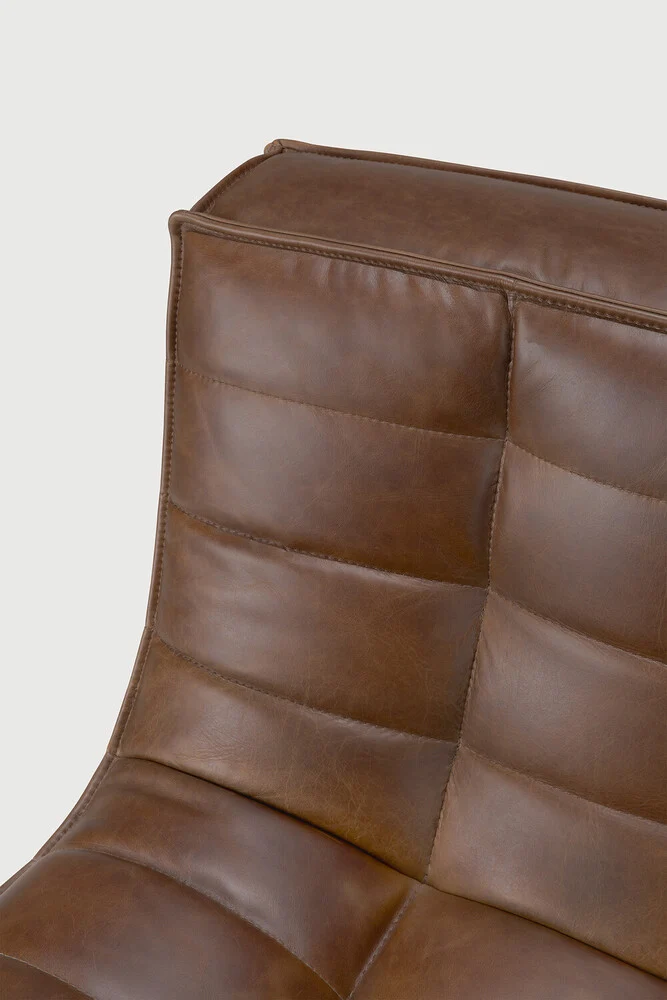 N701 Square Corner - Chestnut Leather