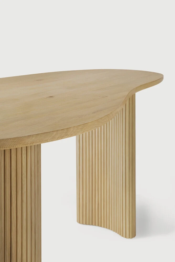 Boomerang Desk Oak