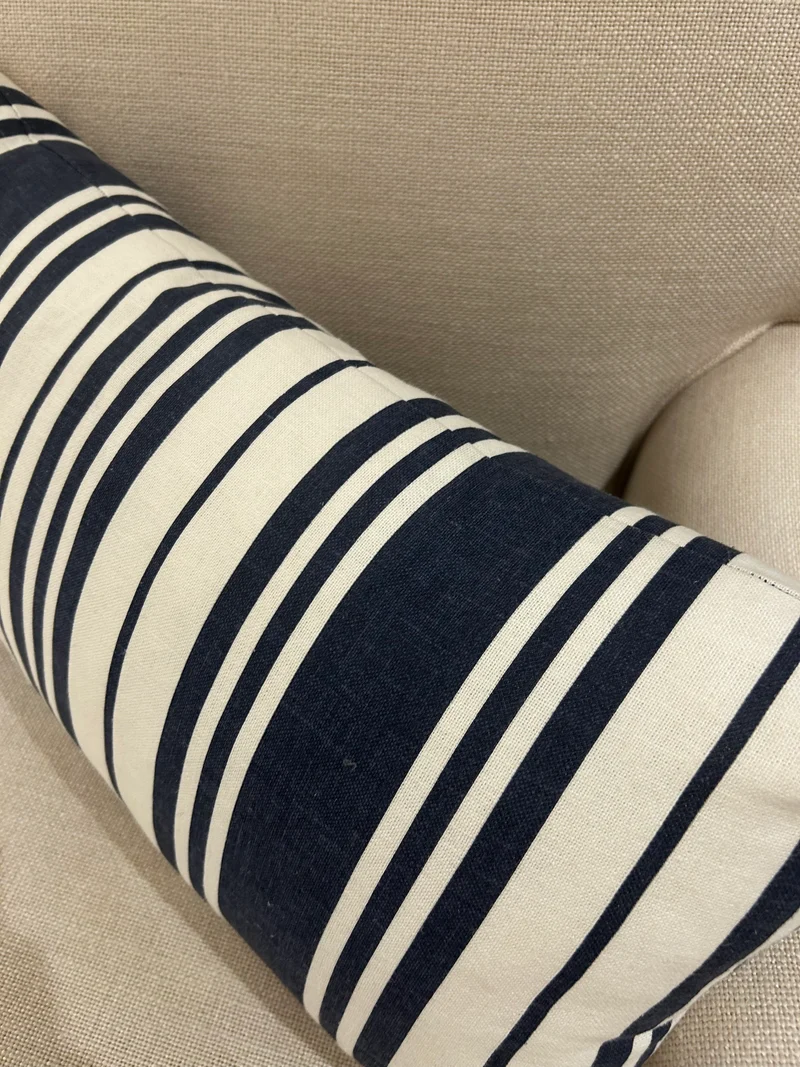 Hebe Scatter Cushion Cover 35 x 55 - Agatha Navy
