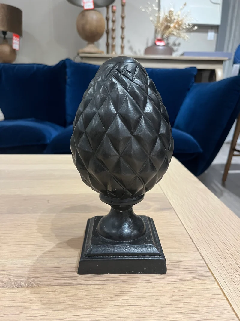 Tay Pinecone Small