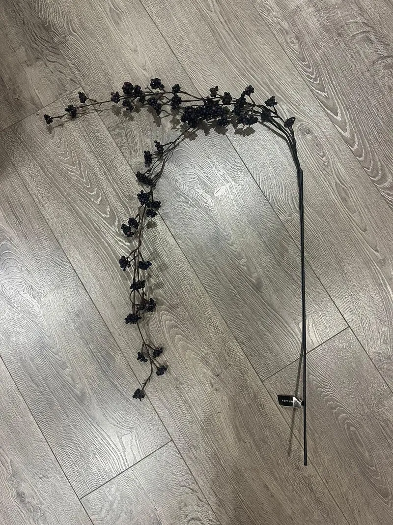Berry Twig Large Damson