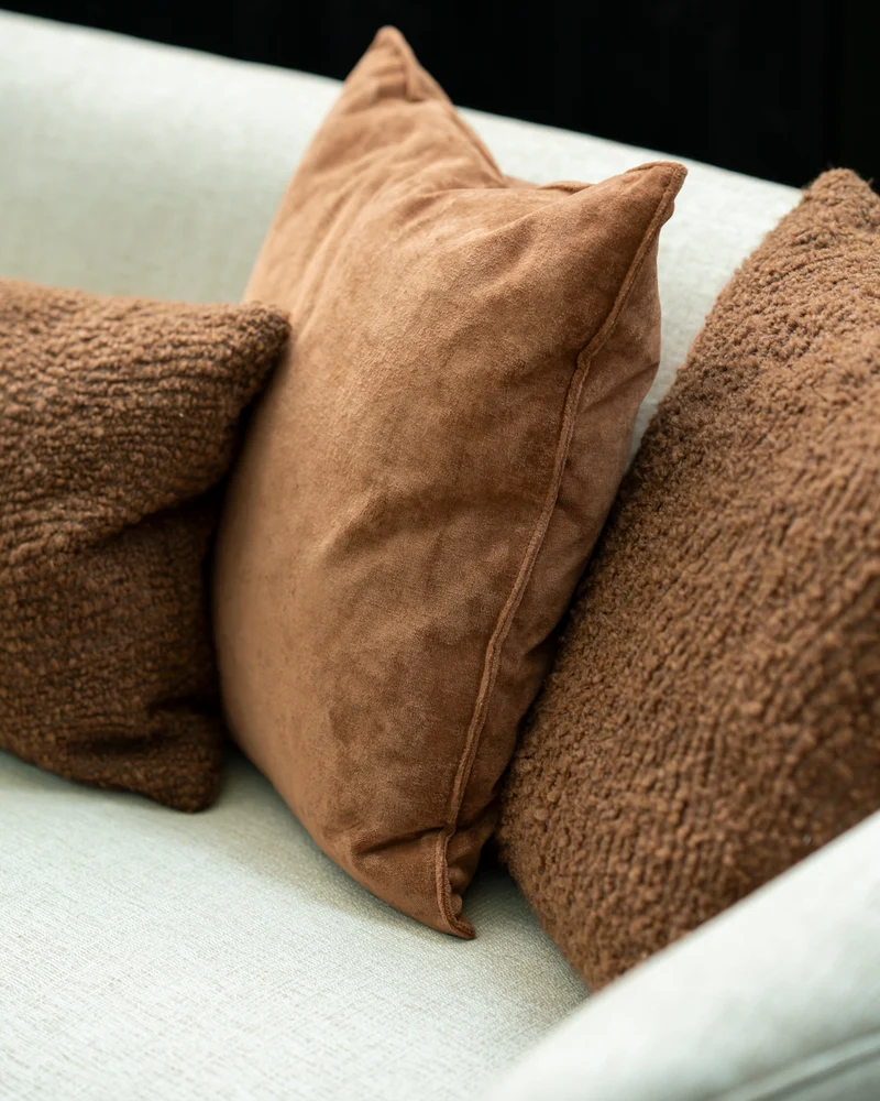 Wave Cushion Cinnamon