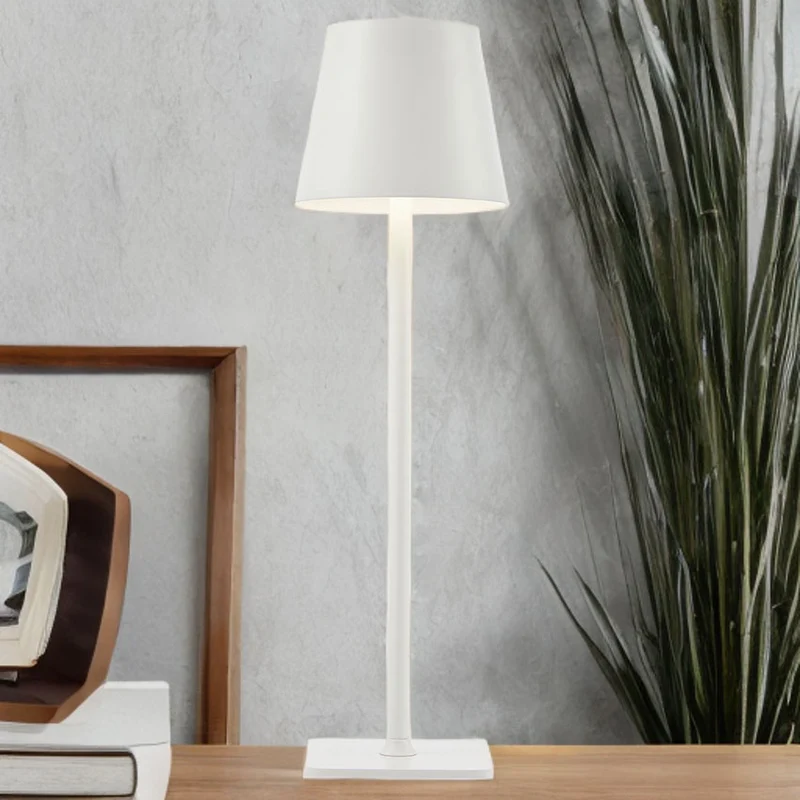 Rechargeable Lamp / White