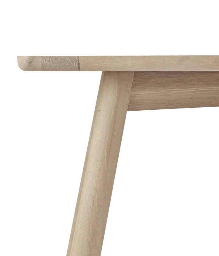 Wycombe Rectangular Dining Table