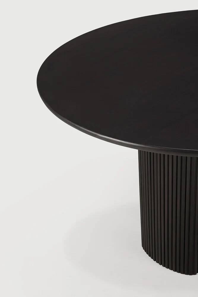 Roller Max Dining Table
