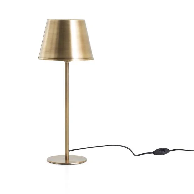 Lamp Itai With Shade