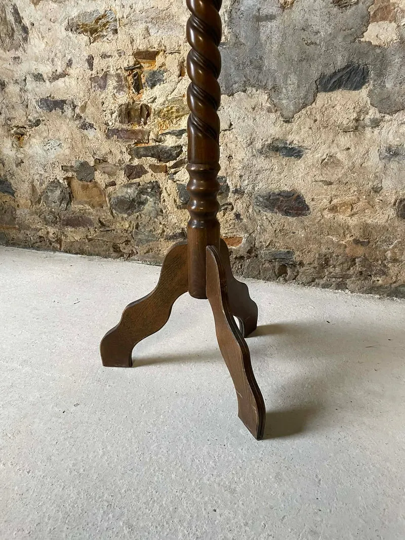 Porte-manteau ancien en bois tourné
