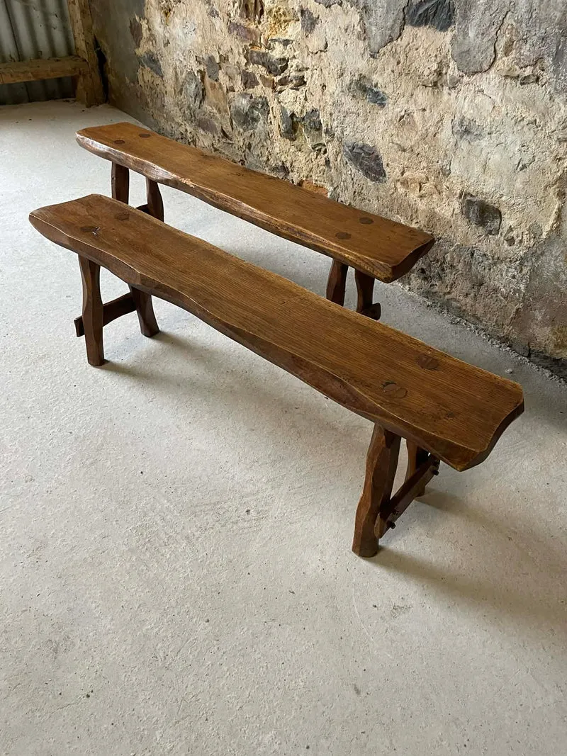 Lot de petits bancs rustiques en chêne massif