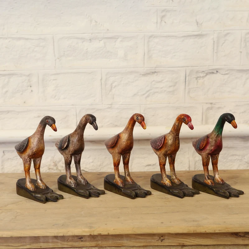 Oiseau peint en bois de manguier — 11×3×13" — PA35526