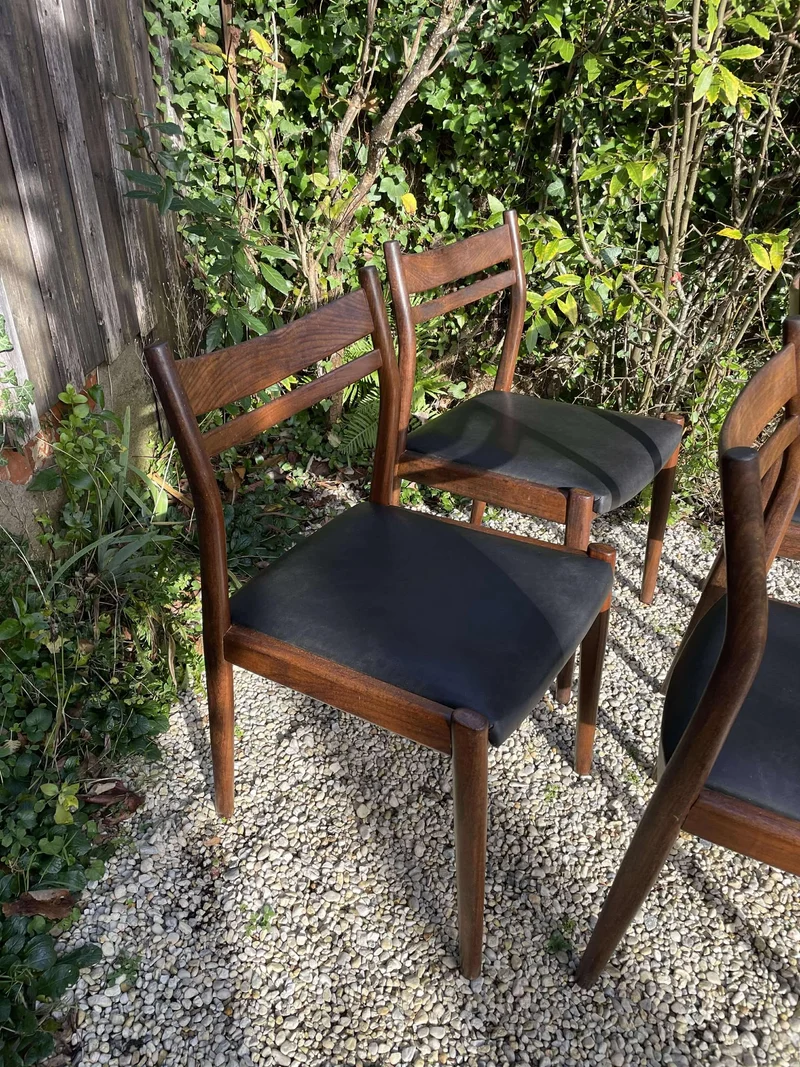 Chaises scandinaves