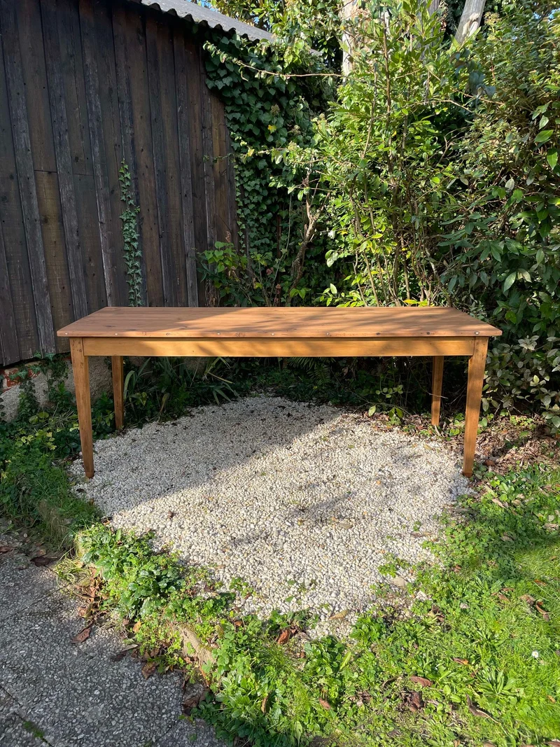Grande table de ferme pieds fuseaux