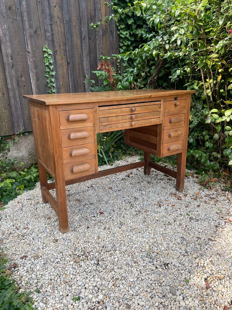Bureau de métier