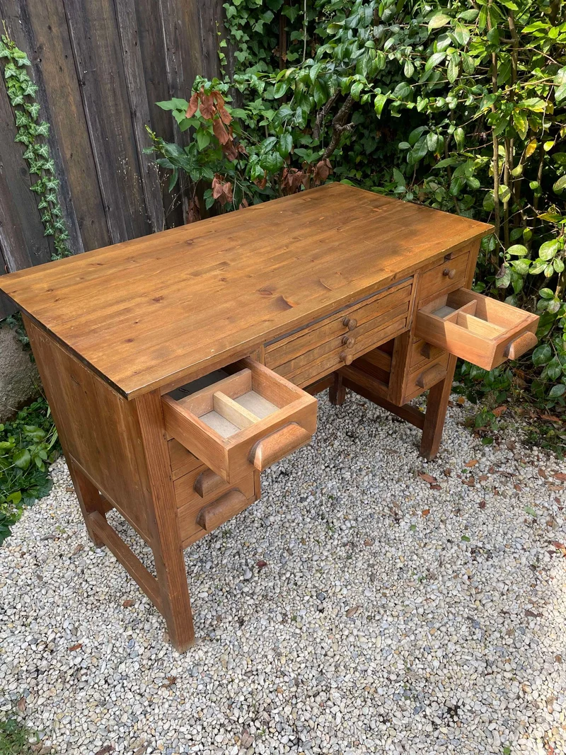 Bureau de métier