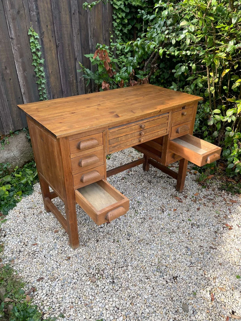 Bureau de métier
