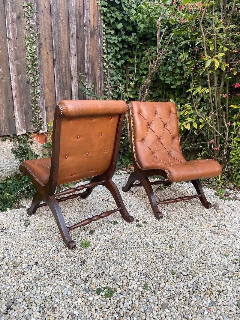 Fauteuils chesterfields