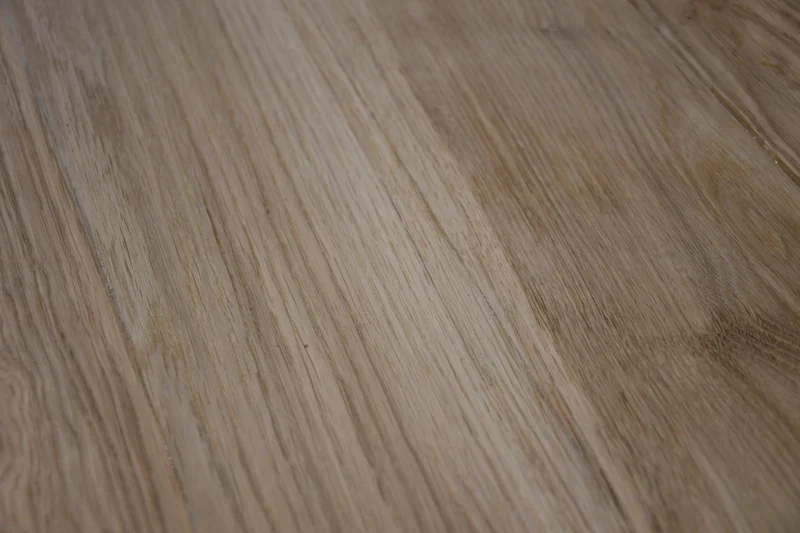 Planche de chêne massif 2 cm d'épaisseur