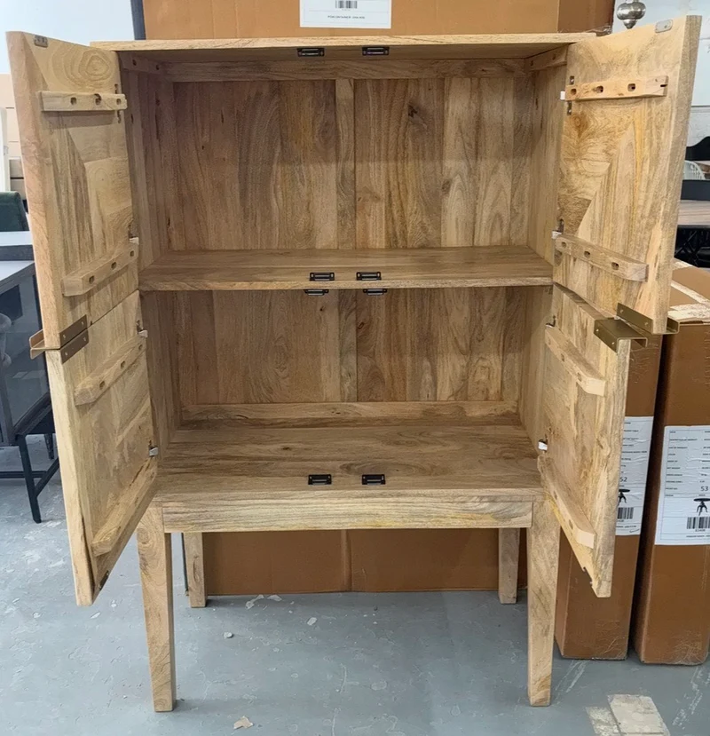 Buffet haut 4 portes 56x35.5x15.75''