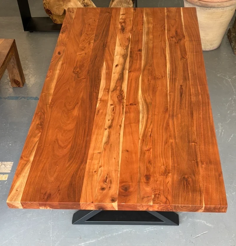 Table à manger en Acacia 72x40x2.5''