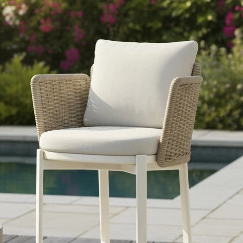 Tabouret Catalina en aluminium et corde tressée