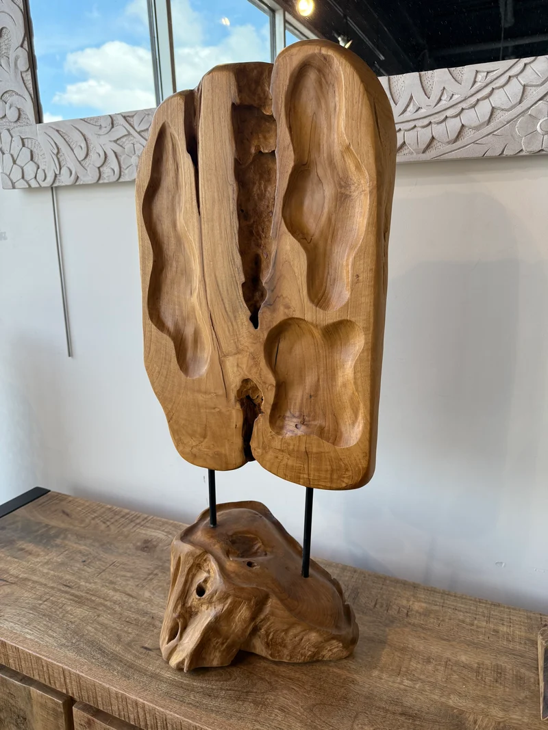Sculpture en bois 32"