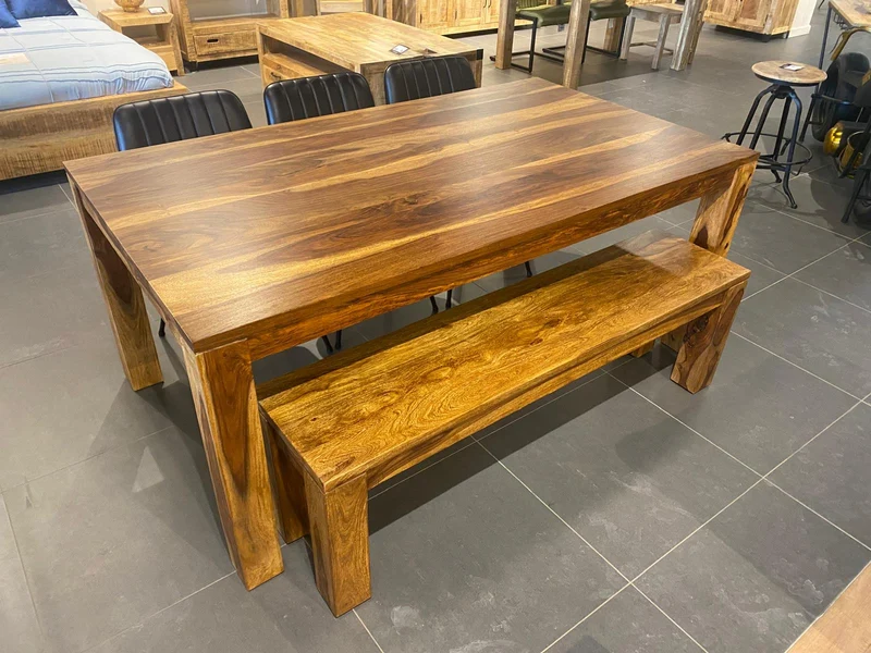 Table à dîner AVADI brun