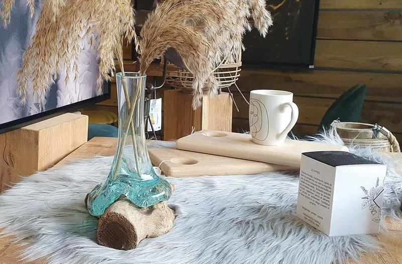 Vase en bois et verre soufflé 16"