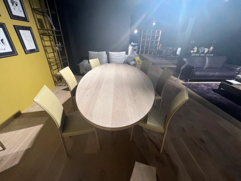 Un ensemble salle à manger - Cuarto