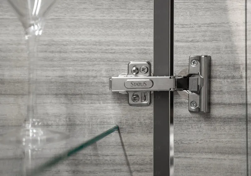 Vitrine 1 ou 2 portes avec LED gris laquée - Mia