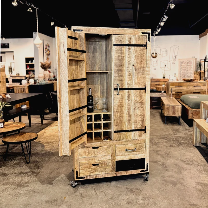 Armoire Manufacture