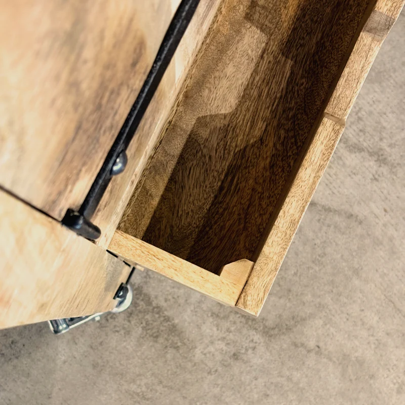 Armoire Manufacture