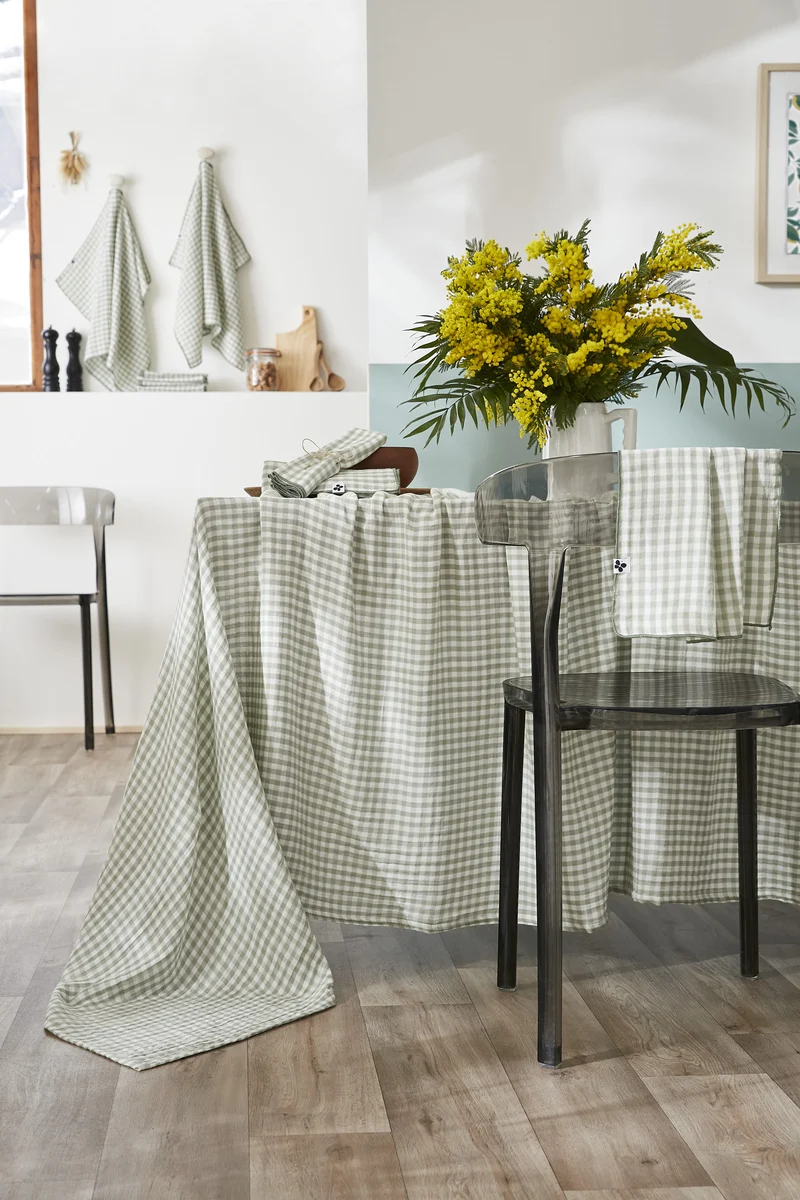 Nappe rectangle 150 x 250 cm Gaze de coton tissée teinte VICKIE Eucalyptus