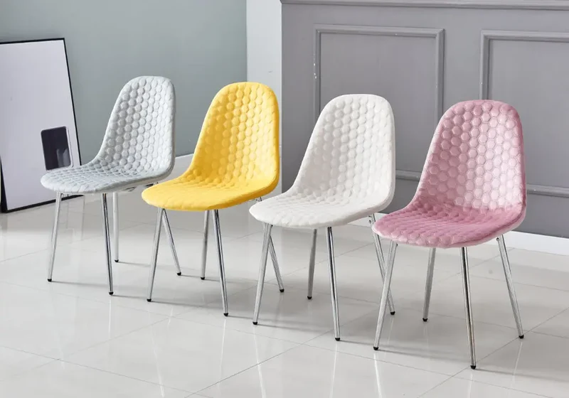 Table et chaise noire marbre blanc - Iva