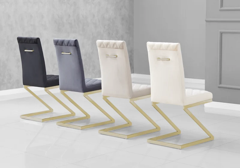 Chaise velours noir pied en Z doré - Zelia x6
