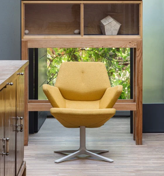 Fauteuil - angulaires - Trifidae