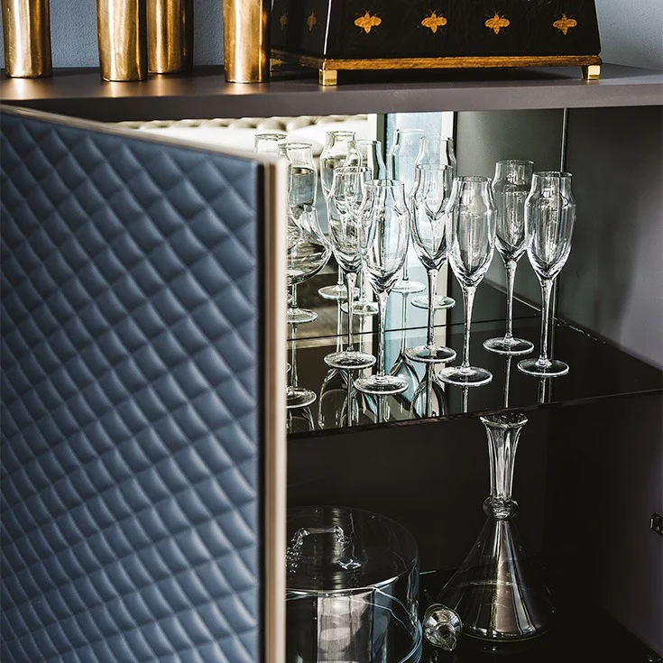 Buffet - Porte matelassée - Tiffany
