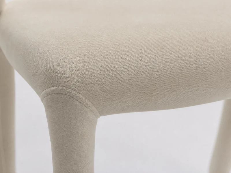 Lot de 4 chaises Madeleine — velours anti-taches & design enveloppant