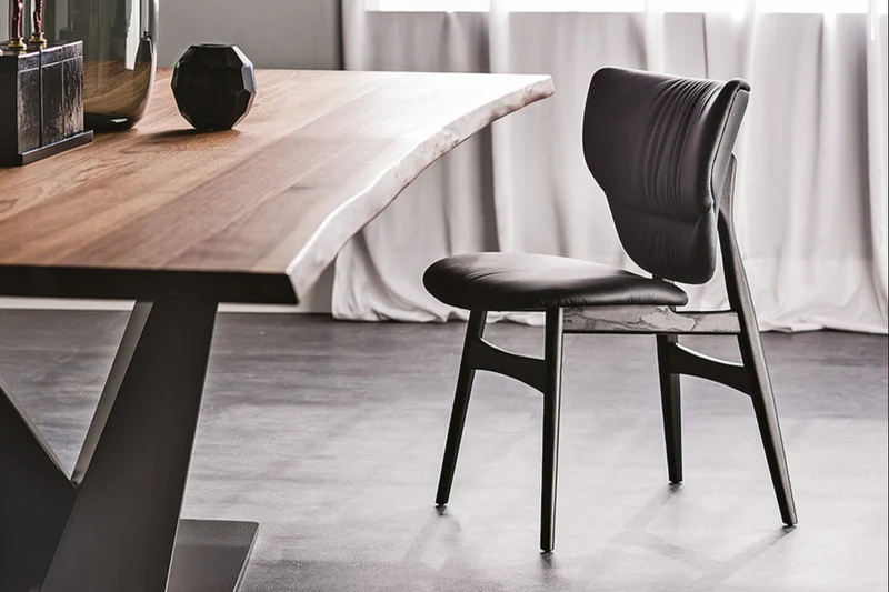 Chaise - Cuir et bois - Dumbo