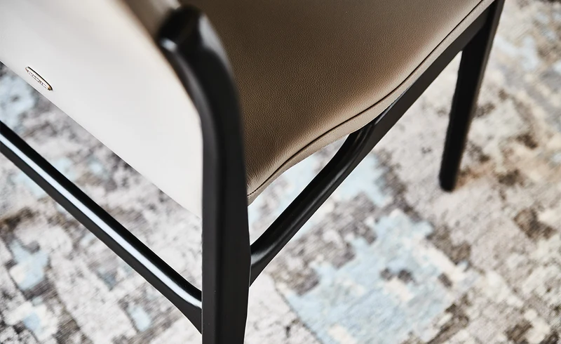 Chaise - Structure en bois - Ginevra