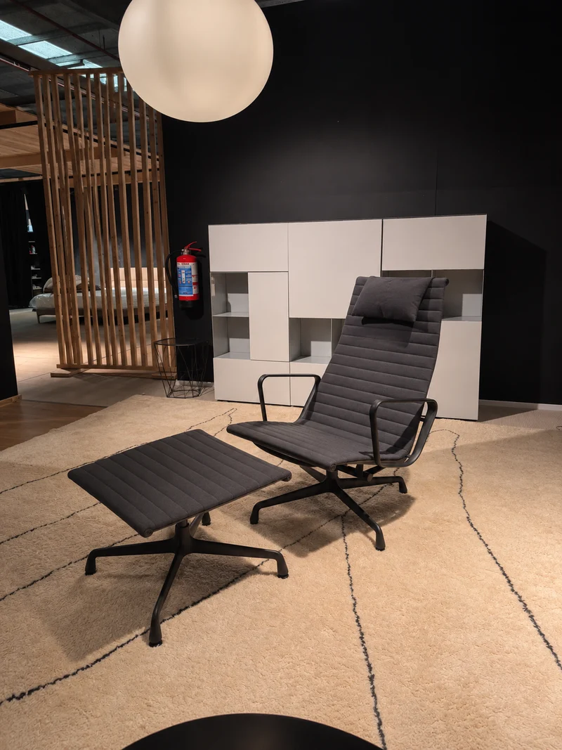 EXPO Vitra EAMS EA Fauteuil de salon