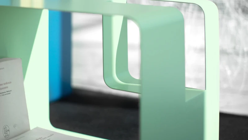 Set 2 Libris Magazine Rack