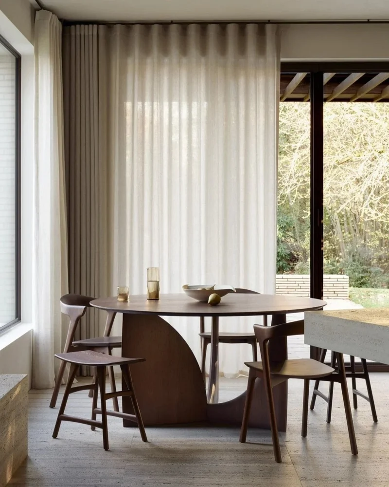 Table de salle à manger GEOMETRIC