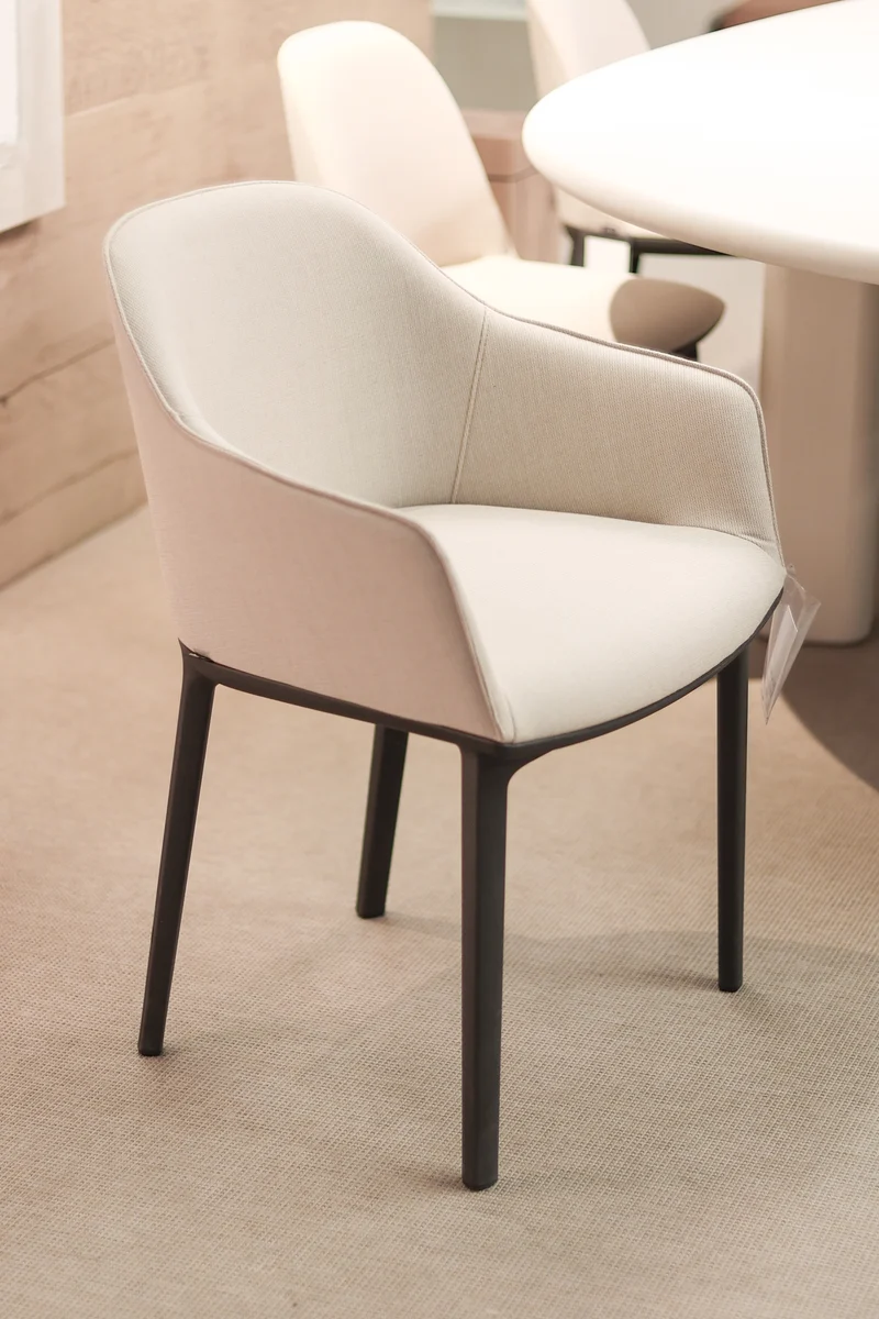 EXPO Vitra SOFTSHELL SIDE fauteuil avec accoudoirs